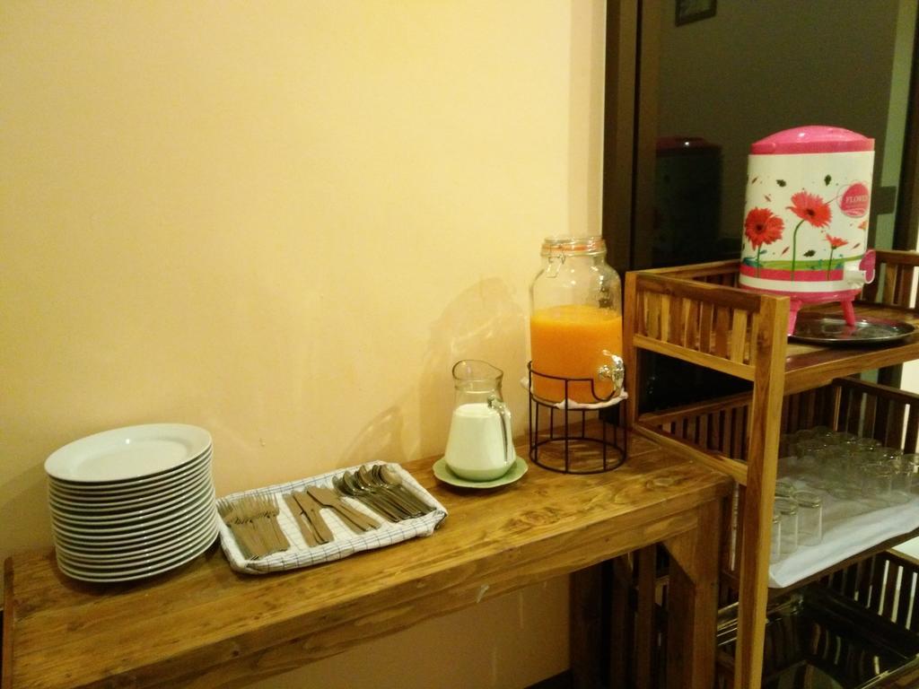 Kala House Hotel Sukhothai Bagian luar foto
